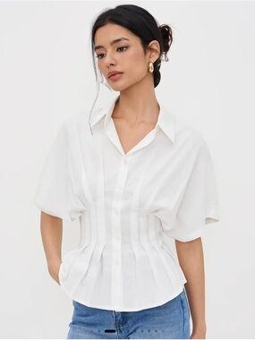 Cider White Pleated Button-Down Waist-Defined Top